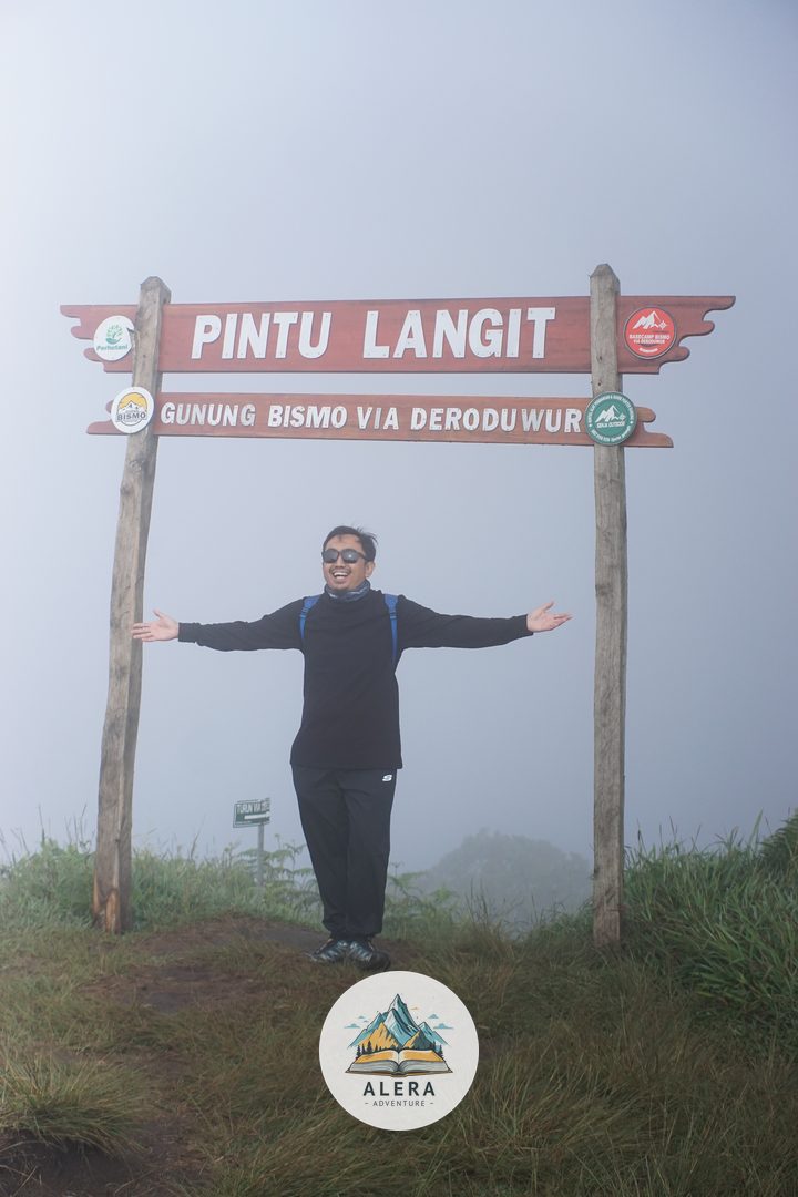 Panduan Pos Pendakian Gunung Sumbing via Garung: Detail Trek dan Tips Hadapi Terik Matahari